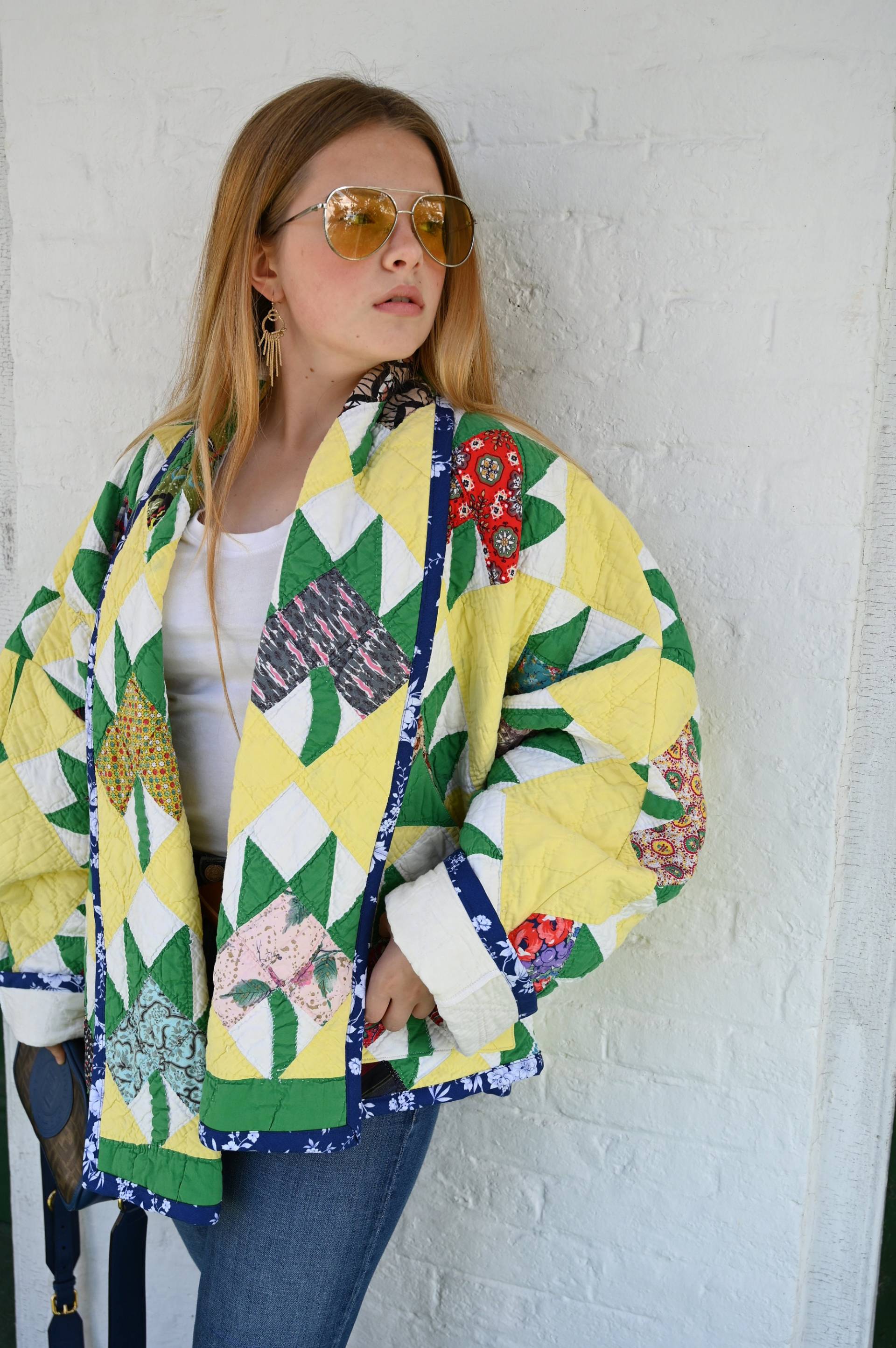 Trendy Vintage Antique Etc Steppjacke Herbst Maple Leaf Denim Upcycled Gelb Grün Only-One Trendy Vintage Antique Etc Steppjacke Herbst Maple Leaf Denim Upcycled Gelb Grün Only-One von eTcvintagemadefresh