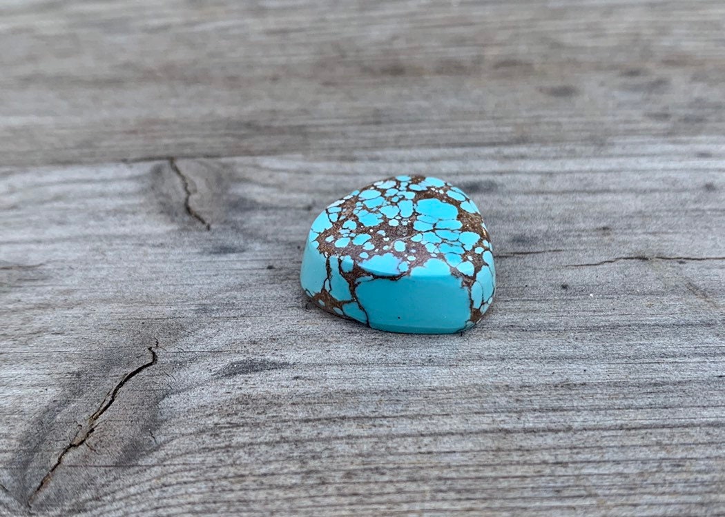Gobi Desert Turquoise Cabochon Natürlich Ungesichert Fine Polished Mongolian Cab Medium Blue Roped Webbed Gobi Desert Turquoise Cabochon Natürlich Ungesichert Fine Polished Mongolian Cab Medium Blue Roped Webbed von earthandbead