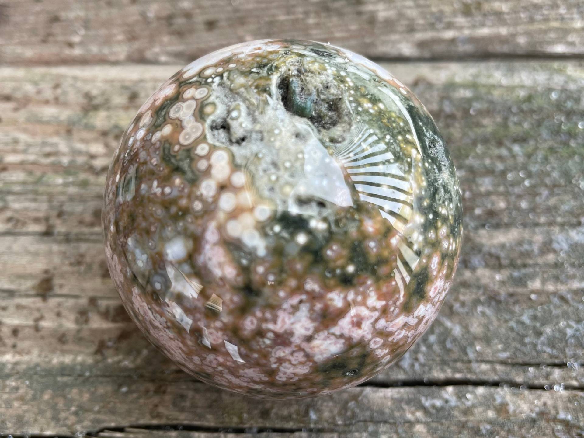 Ozeanjaspis Kugeln Natur Ozean Jaspis Abgerundete Exemplare Palmengröße Druzy Ozeanjaspis Kugeln Natur Ozean Jaspis Abgerundete Exemplare Palmengröße Druzy von earthandbead