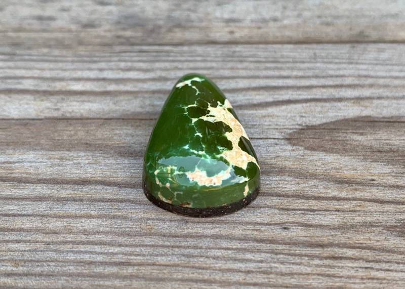 Royston Türkis Cabochon Natürliches Fein Polierte Türkisfarbenes Cab Backed Turquoise Opaque Dark Green Teardop Royston Türkis Cabochon Natürliches Fein Polierte Türkisfarbenes Cab Backed Turquoise Opaque Dark Green Teardop von earthandbead