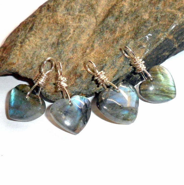 Labradorit Anhänger 3 Herzen Geformt Sterlingsilber Earthegy #1621 Labradorit Anhänger 3 Herzen Geformt Sterlingsilber Earthegy #1621 von earthegy