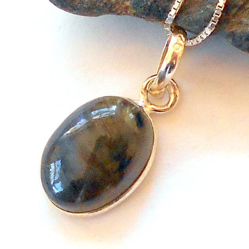 Labradorit Sterlingsilberhalskette Earthegy #2002 Labradorit Sterlingsilberhalskette Earthegy #2002 von earthegy