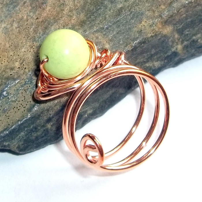 Lime Green Jade Kupfer Ring Earthegy #935 von earthegy