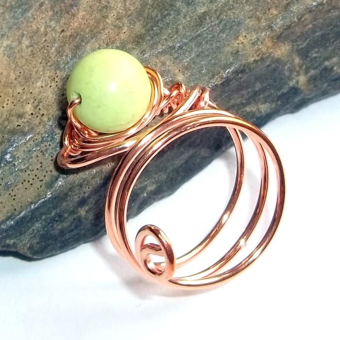 Lime Green Jade Kupfer Ring Earthegy #935 Lime Green Jade Kupfer Ring Earthegy #935 von earthegy