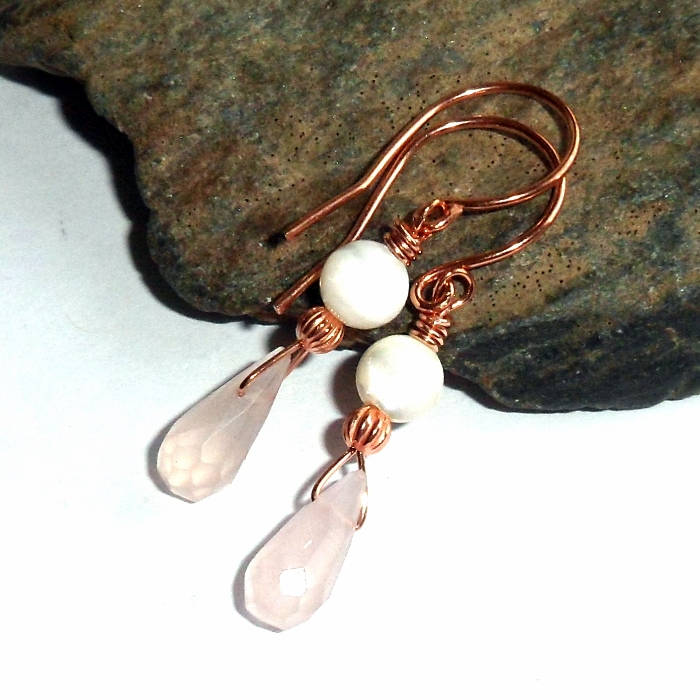 Rosenquarz Und Mutter Der Perle Ohrringe Earthegy #98 Rosenquarz Und Mutter Der Perle Ohrringe Earthegy #98 von earthegy