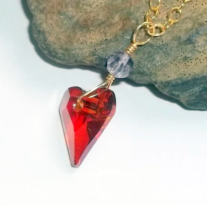 Rote Swarovski Kristall Herz Lila Amethyst Edelstein Halskette Gold Februar Geburtsstein #568 Rote Swarovski Kristall Herz Lila Amethyst Edelstein Halskette Gold Februar Geburtsstein #568 von earthegy