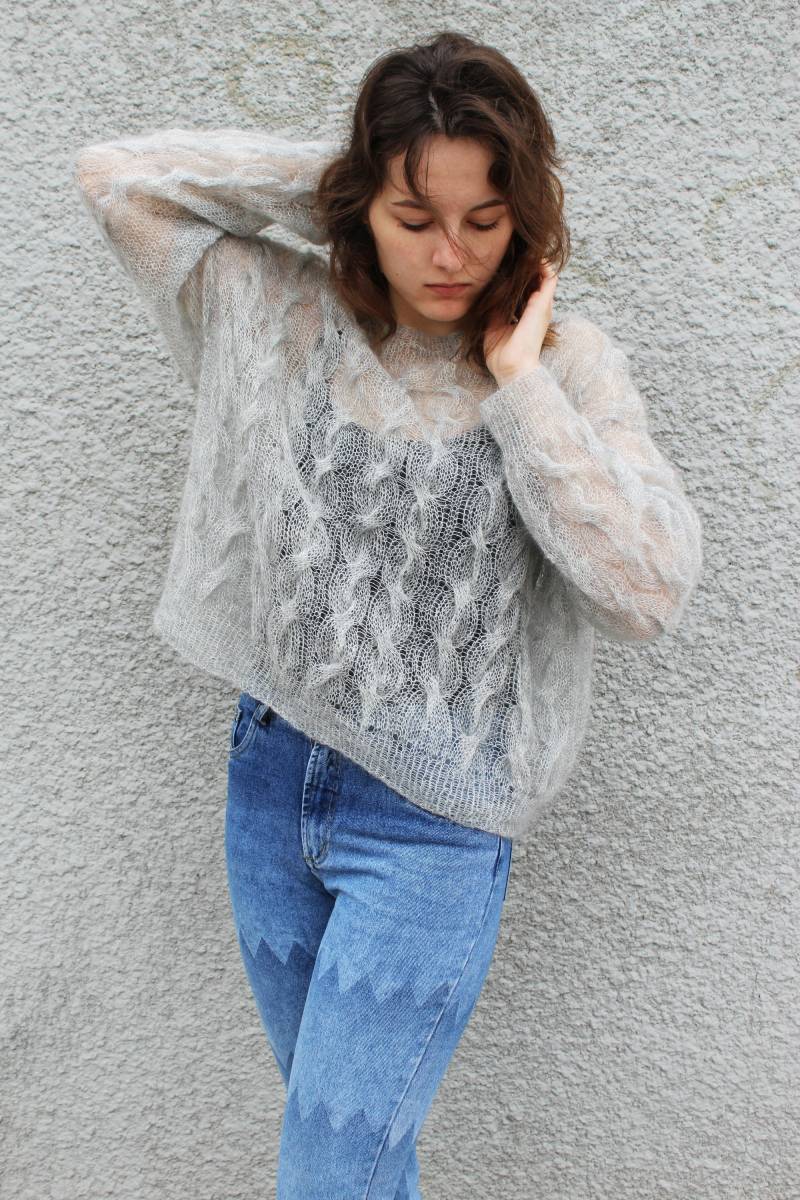 Oversized Cable Strick Fuzzy Mohair Pullover, Lose Cropped Langarm Crop Top, Boho Kleidung Made To Order von easyloopknitting