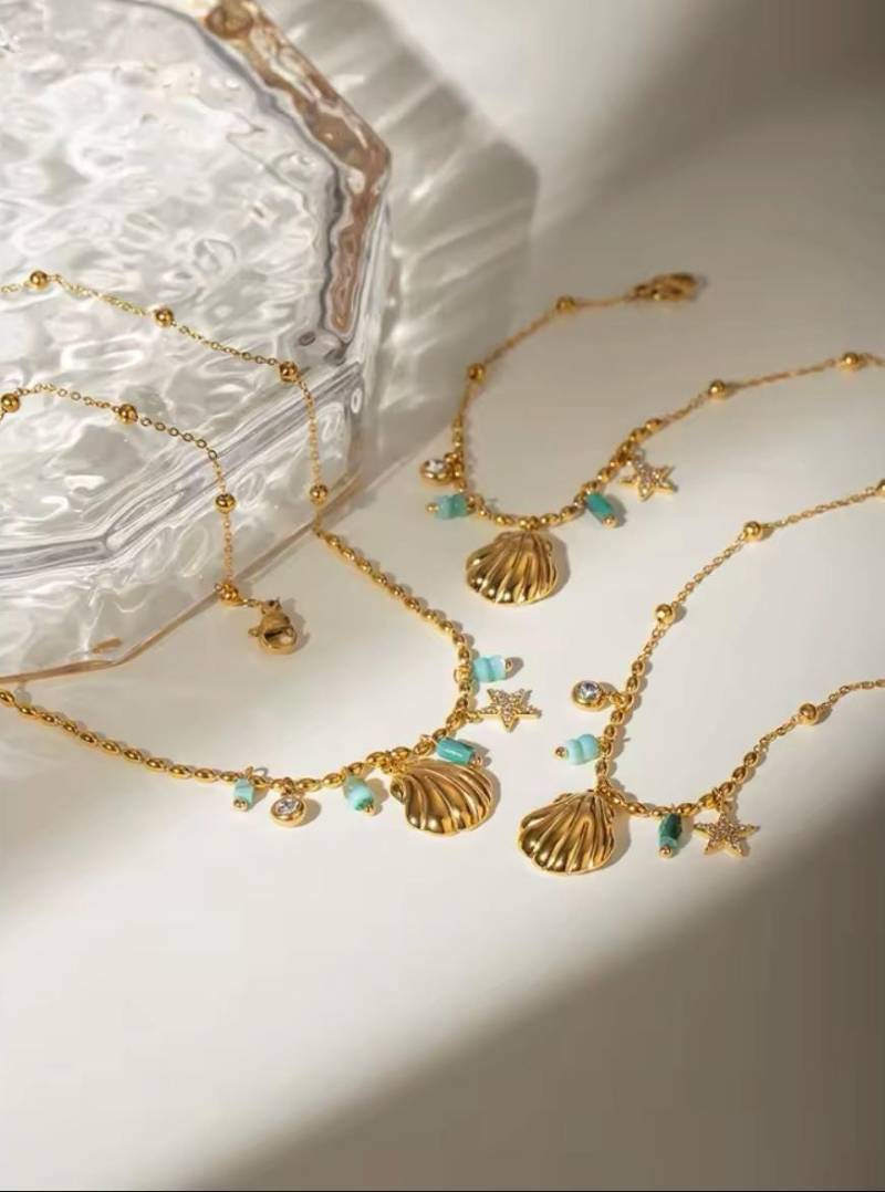 Goldene Halskette 18 Karat Vergoldet - Elegante Damenkette Schmuck Geschenkidee von ebisa