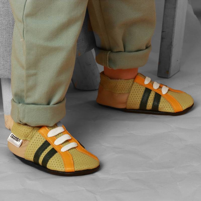 Krabbelschuhe Lederpuschen 16/17/18 Lauflernschuhe Olive Turnschuhe Mit Farbigen Streifen 0-6 M Ebooba von ebooba