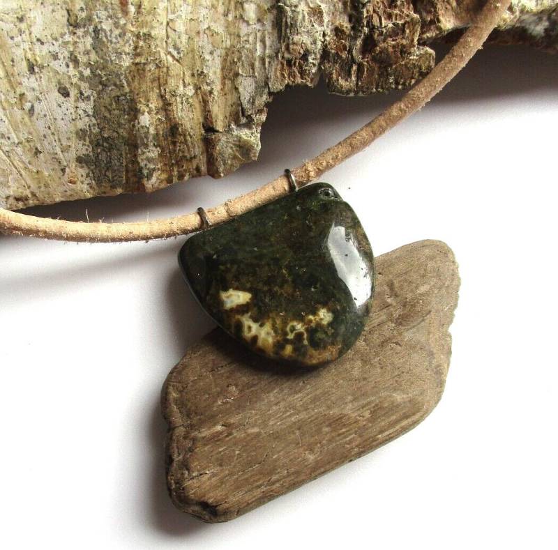 Tragbarer Fundholzschmuck-Moosachat An Lederband - 55cm Lang von edeldesign