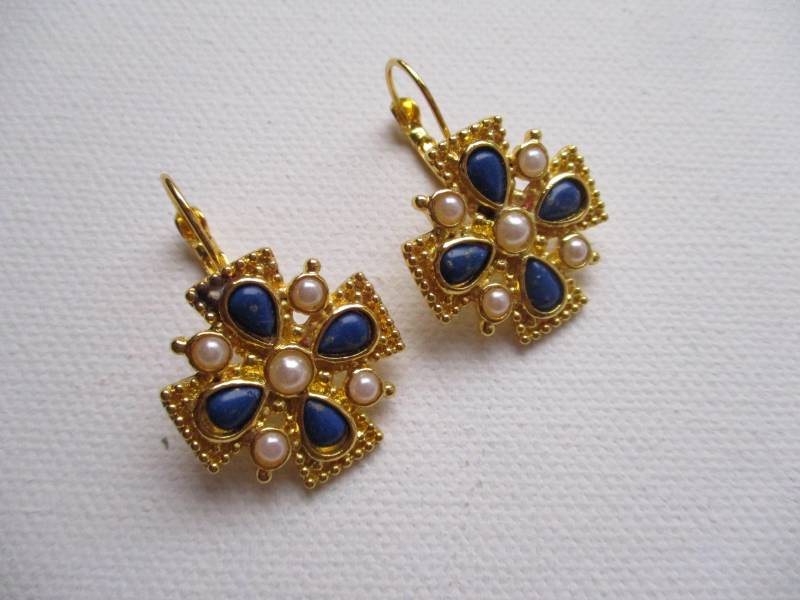 Wunderschöne Alte Designer Ohrhänger -Metall Vergoldet - Blaue Steine Und Wachsperlen Sehr Guter Erhaltungszustand Schönes Geschenk von edeldesign