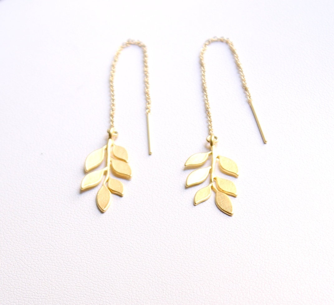 14K Gold Filled Ketten Ohrringe Mit Blätterzweig Anhänger 22mm Vergoldet Tender Golden Romance Floral Natur Blätter Zweig Boho Blumig Fein von edelfeinES