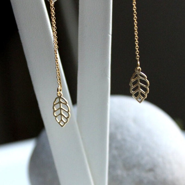14K Gold Filled Ketten Ohrringe Mit Blatt Anhänger 11mm Vergoldet Golden Floral Romance Natur Blätter Boho Liebe Zart Schönes Geschenk Fein 14K Gold Filled Ketten Ohrringe Mit Blatt Anhänger 11mm Vergoldet Golden Floral Romance Natur Blätter Boho Liebe Zart Schönes Geschenk Fein von edelfeinES