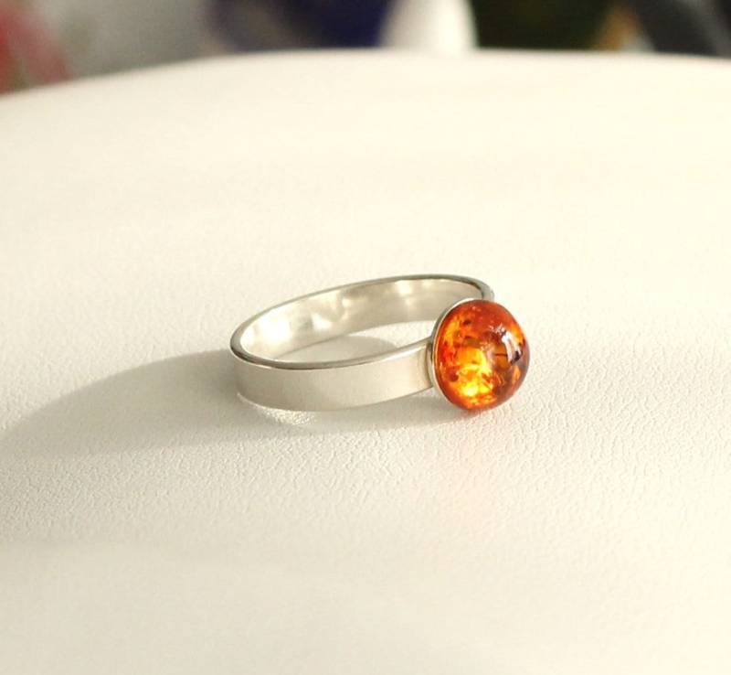 925 Silber Bandring Mit Bernstein 8mm Cabochon Rund Amber Love Verstellbar Maritim Strand Ozean Reise Natur Ring Geschenk Geschmiedet Fein von edelfeinES