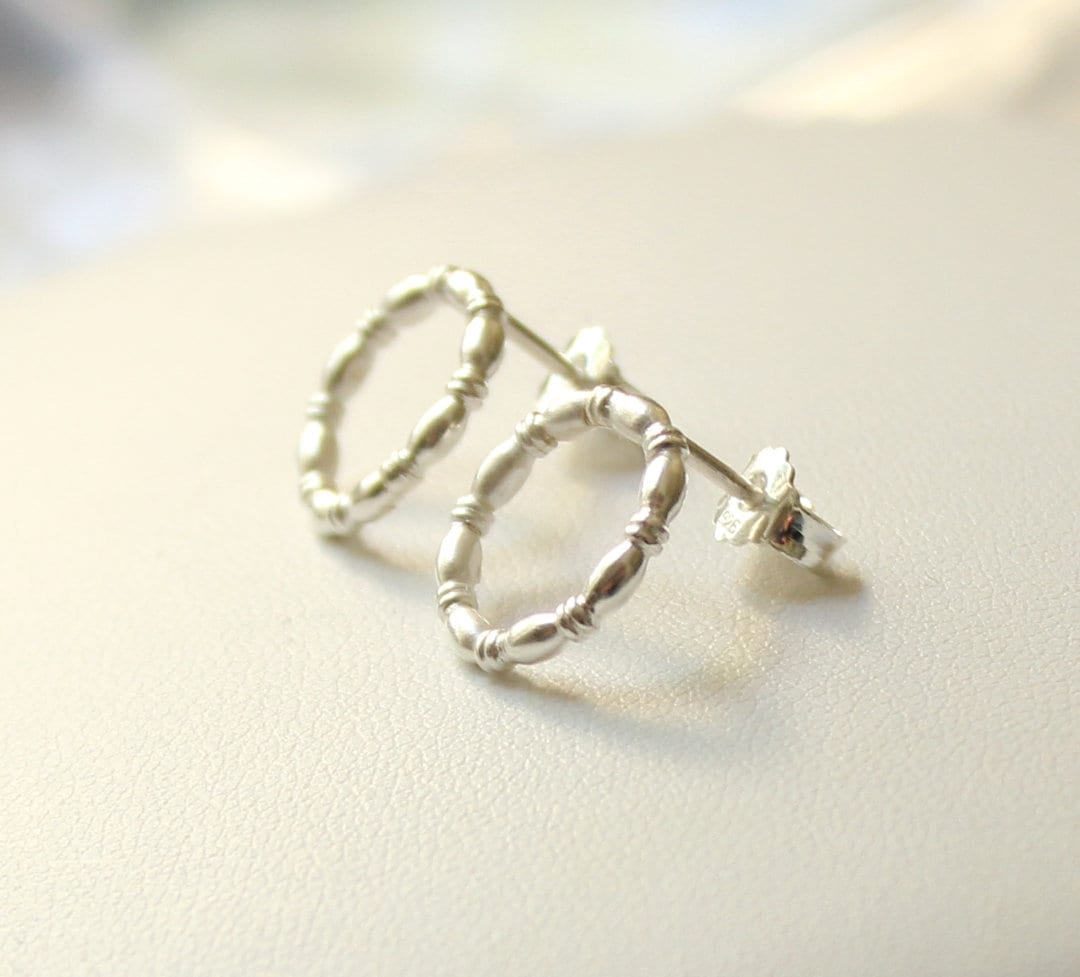 925 Silber Circle Ohrstecker 14mm Ovale Und Linsen Kyma Ring Kreis Reif Geschmiedet Handgemacht Ohrringe 2mm Geschenk Infinity Liebe Fein von edelfeinES