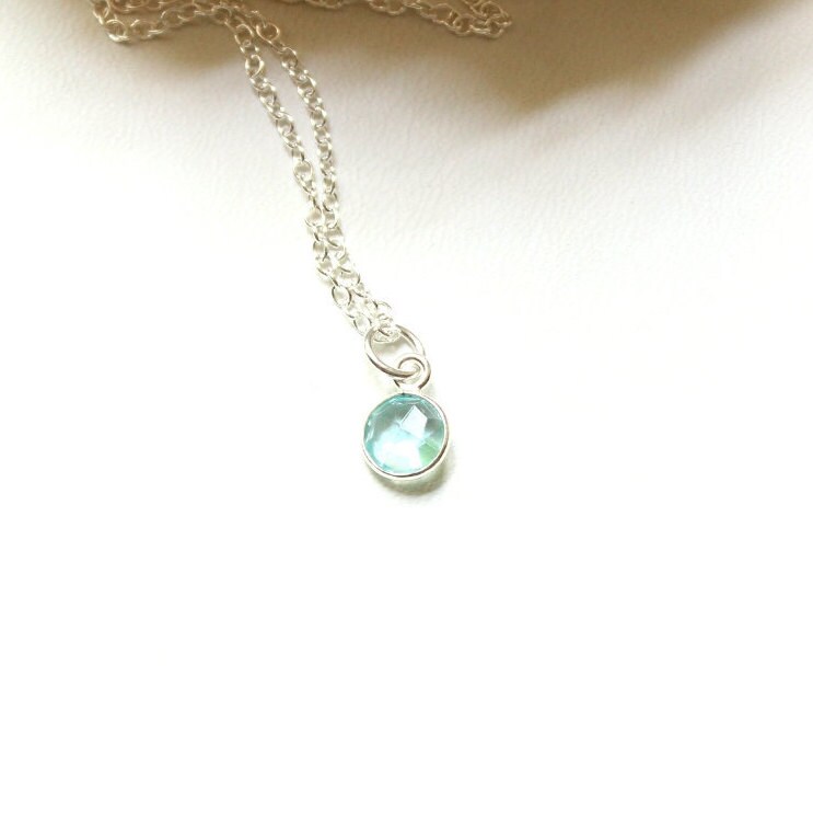 Zarte 925 Silber Kette Mit Hell Blauem Quarz Anhänger 6mm Rund Balance in Blue Liebe Boho Maritim Strand Ozean Swiss Blue Geschenk Fein von edelfeinES