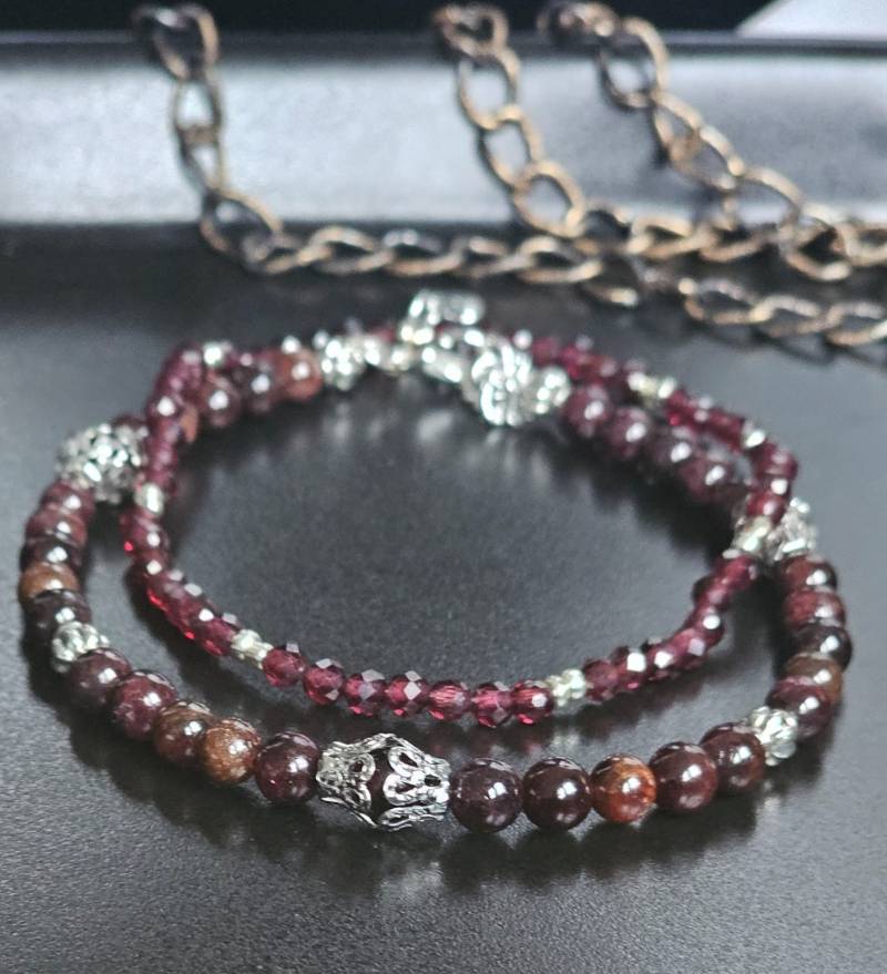Geschenk-Set Aus Granat Armbänder Oder Einzeln , Steine 3-4mm Positive Energie von edelperlenbyelena