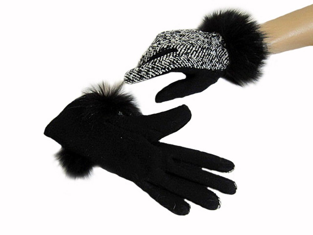 Handschuhe Mit Pelz, Winterhandschuhe, Fuchs, Pelzmanschetten.pelzhandschuhe, Pelzverbrämung, Fellmanschetten, Pelzarmband, Pelzband, Fellarmband Handschuhe Mit Pelz, Winterhandschuhe, Fuchs, Pelzmanschetten.pelzhandschuhe, Pelzverbrämung, Fellmanschetten, Pelzarmband, Pelzband, Fellarmband von eineinzelstueck