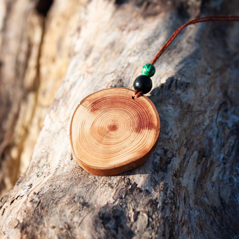 Holzkette Holzschmuck Unisex Sequoia Holzkette Holzschmuck Unisex Sequoia von einholzundeineseele