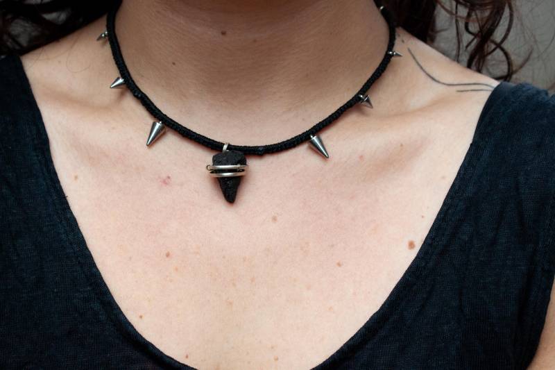 Lavagestein Halskette Makramee Vulkan Spike von einholzundeineseele