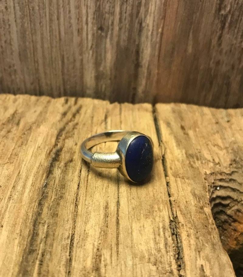 Wunderschöner Silberring Mit Lapislazulicabochon Teilvergoldet von einzigartigschoenes