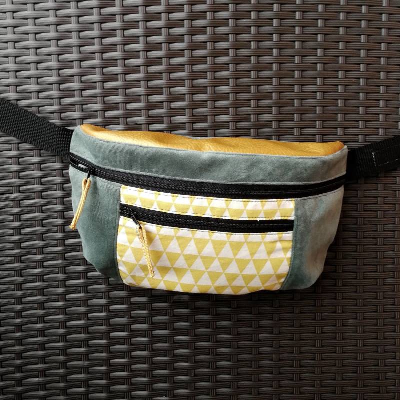 Bumbag/Bauchtasche Smaragdschatz Bumbag/Bauchtasche Smaragdschatz von ekamaus