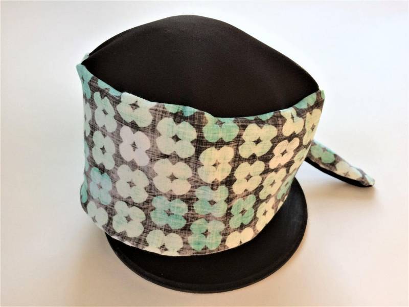 Kochmütze Mit Blumenmuster in Türkis von ekobanz