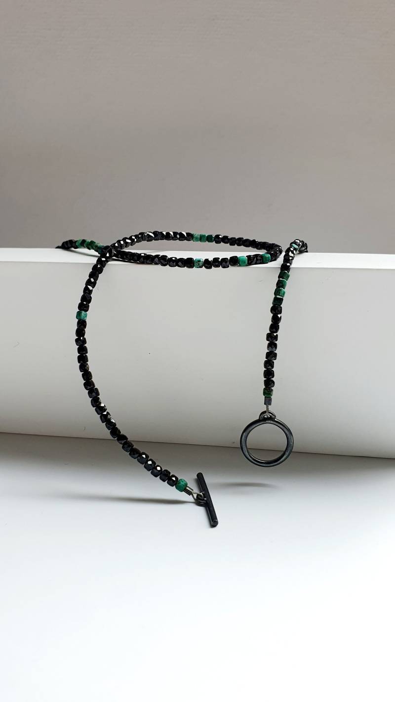 Unisex Silber Edelsteinkette Mit Facettierten Spinell Und Chrysokoll in Würfelform von ekschmuckdesign