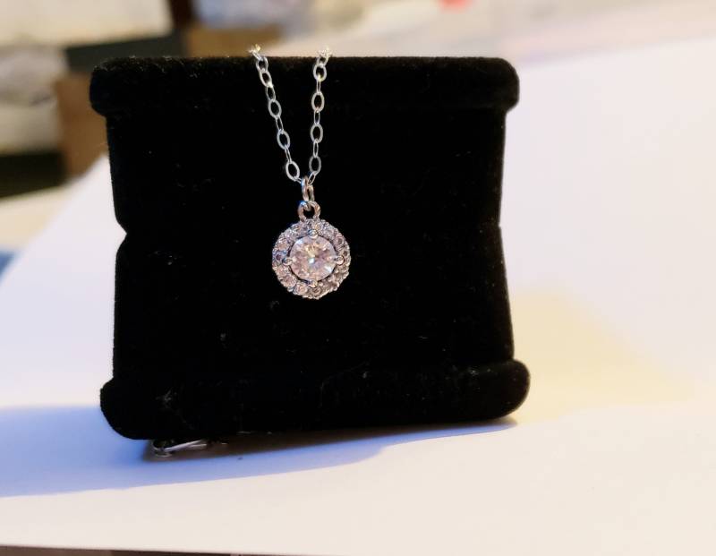 925 Sterling Silber Runde Cz Halskette, Braut Hochzeit Einzelne Stein Geburtstag Jahrestag Valentinstag Geschenk Für Sie 925 Sterling Silber Runde Cz Halskette, Braut Hochzeit Einzelne Stein Geburtstag Jahrestag Valentinstag Geschenk Für Sie von elegantjewelry12