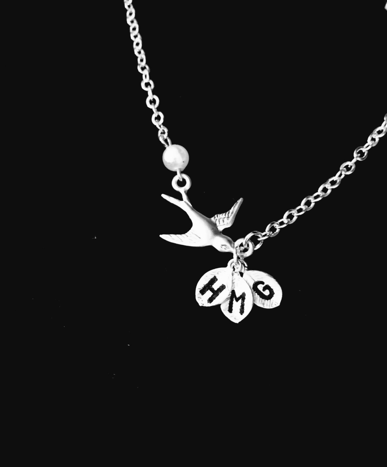925 Sterlingkette, Fliegende Vogel Halskette, 3 Drei Personalisierte Erste Blatt Brief Halskette 925 Sterlingkette, Fliegende Vogel Halskette, 3 Drei Personalisierte Erste Blatt Brief Halskette von elegantjewelry12