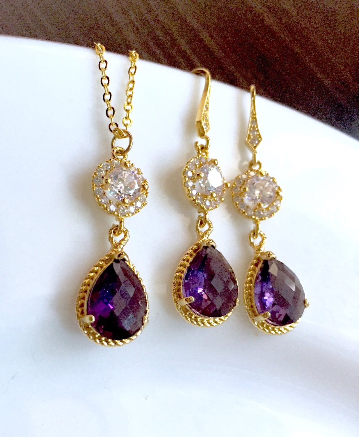 Gold Amethyst Lila Schmuck-Set, Gold Halskette Und Ohrringe Set, Swarovski Kristall Ohrringe, Braut Schmuck Geschenk Gold Amethyst Lila Schmuck-Set, Gold Halskette Und Ohrringe Set, Swarovski Kristall Ohrringe, Braut Schmuck Geschenk von elegantjewelry12