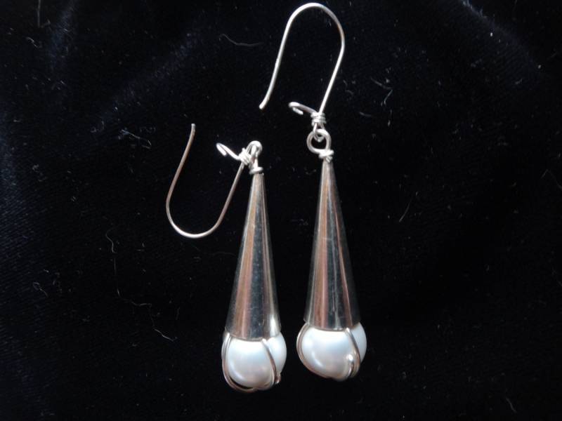Süsswasserperle & Sterling Silber Ohrringe von elenaheincreations