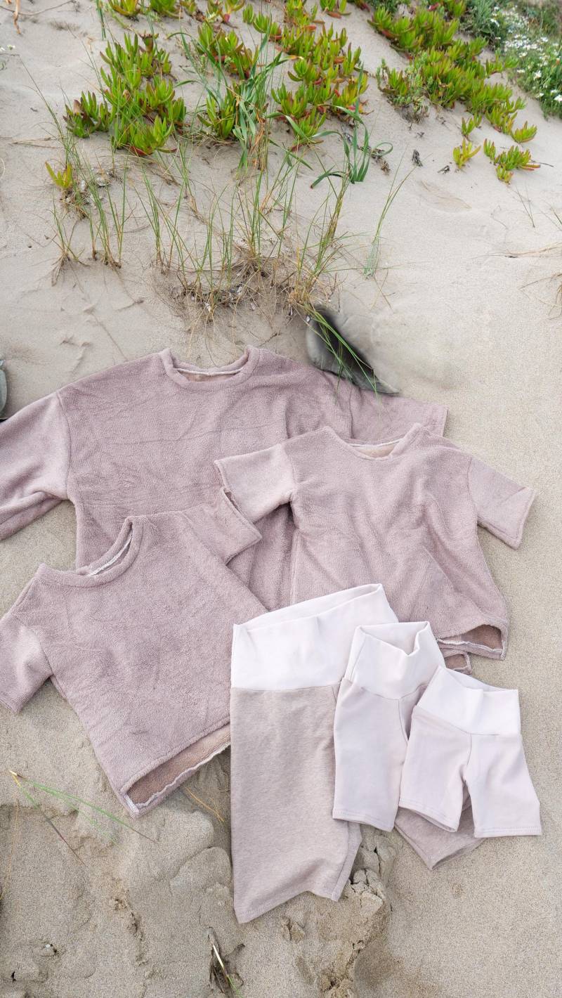 Mom & Mini Set Frottee Long Shirt Und Radlerhose Aus French Terry in Den Gr. 56-158, S - Xl/Partnerlook Für Mama Kind von eleokidswear