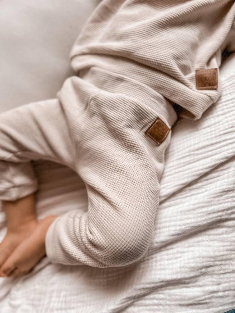 Slim-Harem Hose Aus Waffle Knit-Jersey Für Babys Und Kinder | Gr. 56 Bis 104 Unisex Individuelle Anfertigung Handmade von eleokidswear