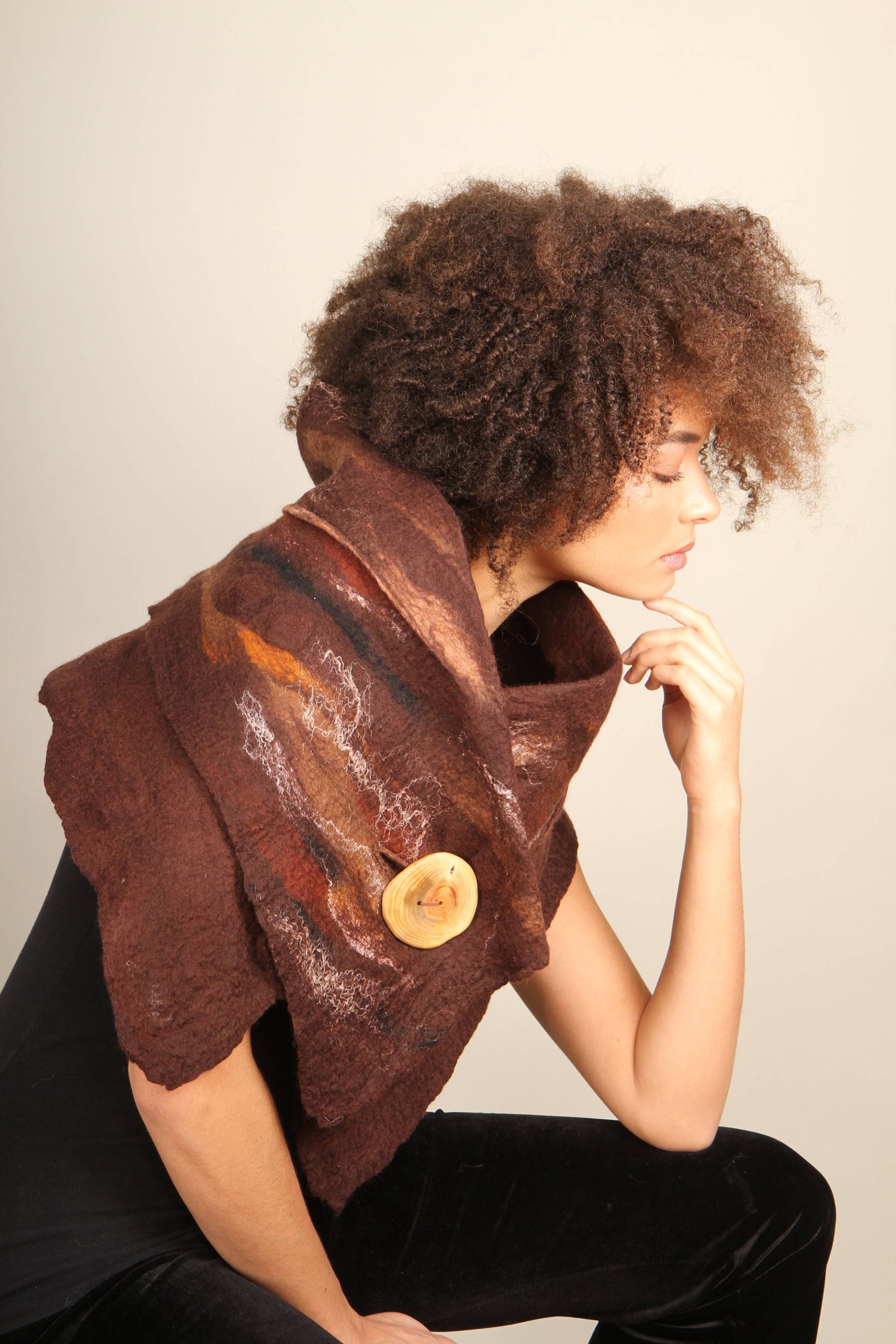 Rustikale Braune Stola, Damen Accessoires, Winter Schal, Merino Wolle Boho Accessories, Nuno Gefilzte Erdige Accessoires von elfnfelt