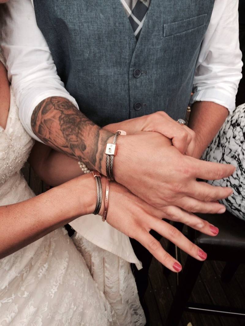 Personalisierte Guywire Armbänder Personalisierte Guywire Armbänder von ellabobellaguywire