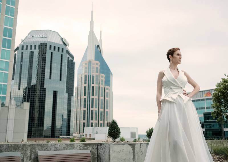 Nicht Traditionelle Braut Seperate. Maßgeschneiderter Peplum Halter Blazer Mit A-Linie Orgaza Rock Nicht Traditionelle Braut Seperate. Maßgeschneiderter Peplum Halter Blazer Mit A-Linie Orgaza Rock von elleNelleBridal