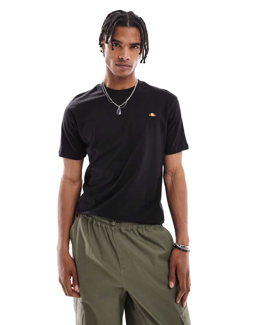 ellesse - Cassica - T-Shirt in Schwarz von ellesse