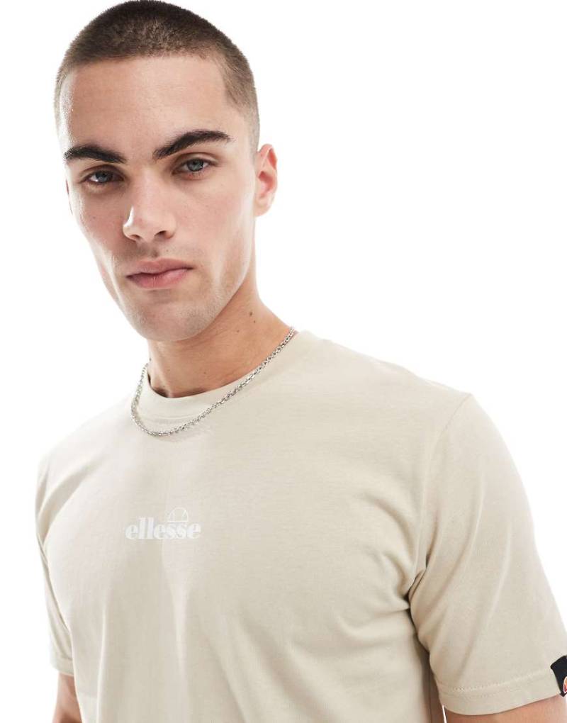 ellesse - Ollio - T-Shirt in Beige-Neutral von ellesse