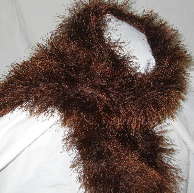 Brauner Fun Pelz Ascot Schal Brauner Fun Pelz Ascot Schal von elsakarr