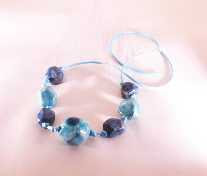 Keramik Perlen Halskette, Keramik, Handgemachter Schmuck, Anhänger Aus Handgemachte von embeCeramics