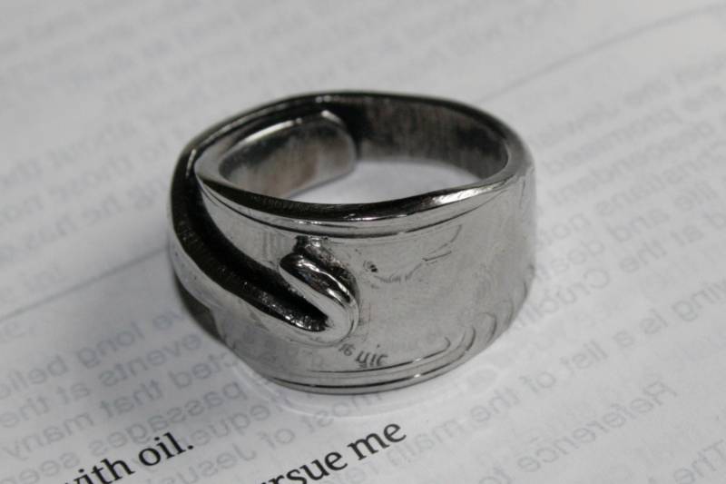 Fingerring Aus Altem Löffelhaken Uk Q Us 8, 5mm von emeraldbluerose