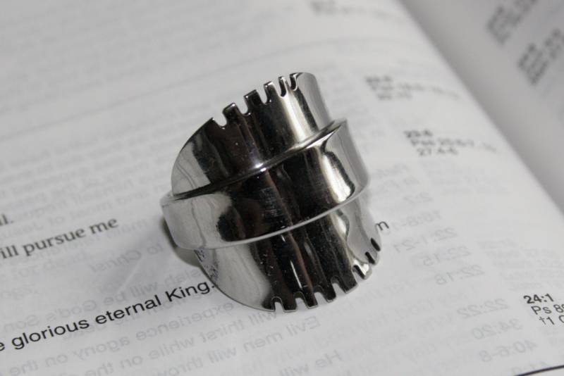 Großer Fingerring Aus Altem Löffel Uk W Us 11 von emeraldbluerose