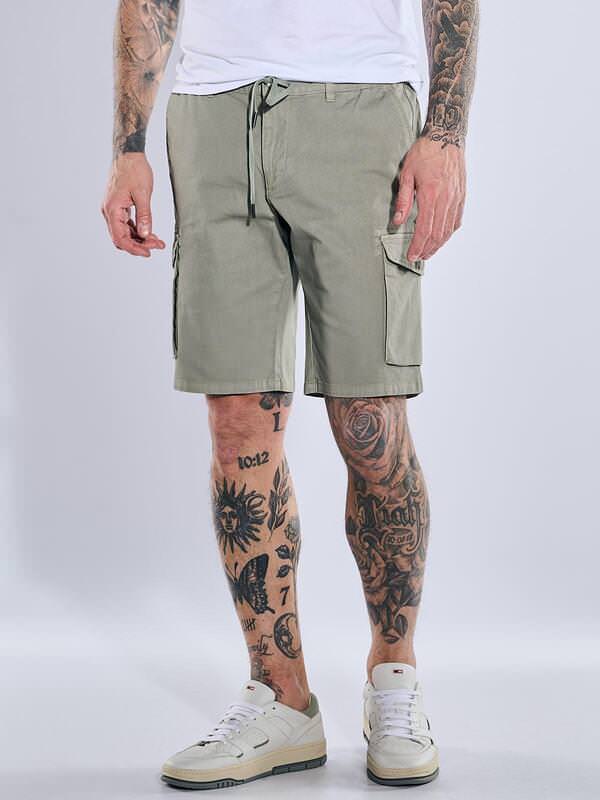 emilio adani Herren Cargo-Bermuda mit Tunnelzug Grün regular uni von emilio adani