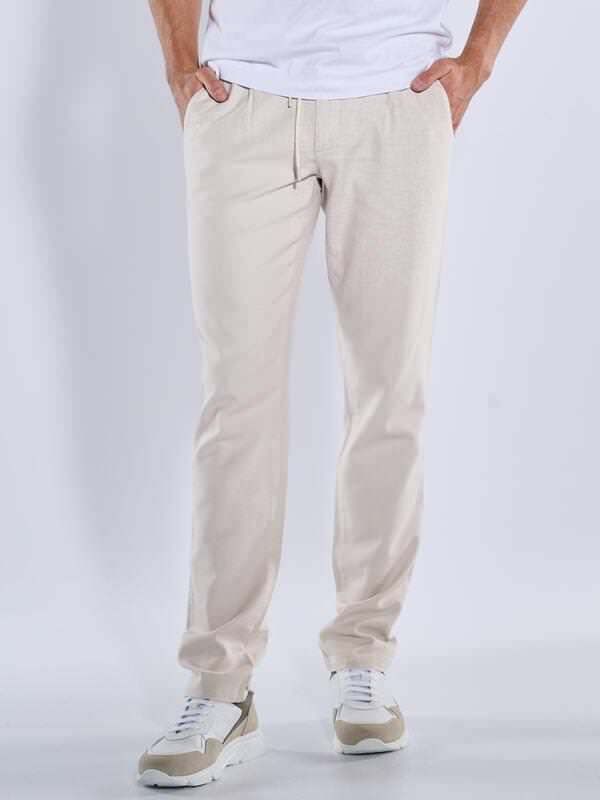 emilio adani Herren Chino mit Leinenanteil weiß regular uni emilio adani Herren Chino mit Leinenanteil weiß regular uni von emilio adani