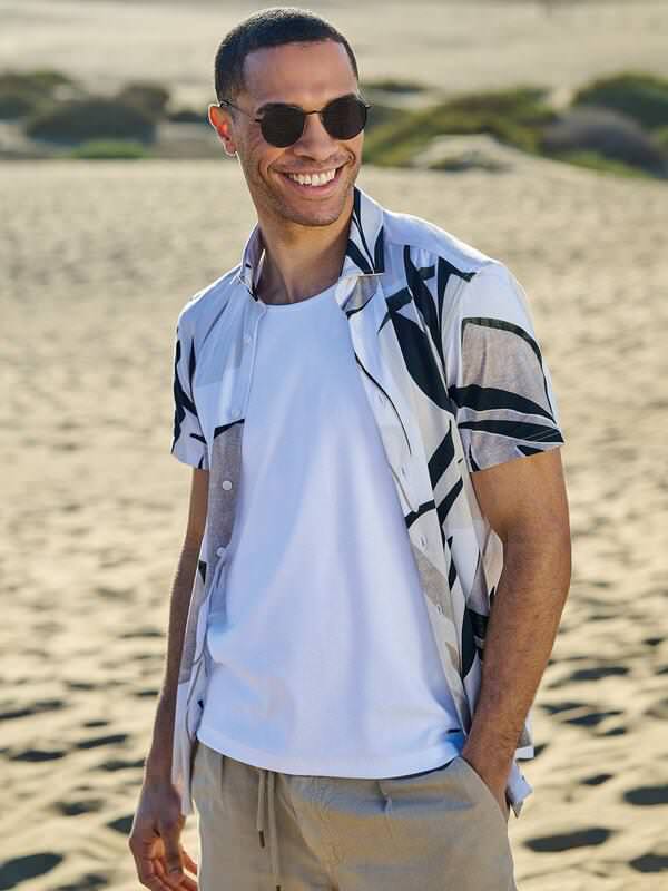 emilio adani Herren Kurzarm-Hemd gemustert beige slim fit Button Under emilio adani Herren Kurzarm-Hemd gemustert beige slim fit Button Under von emilio adani