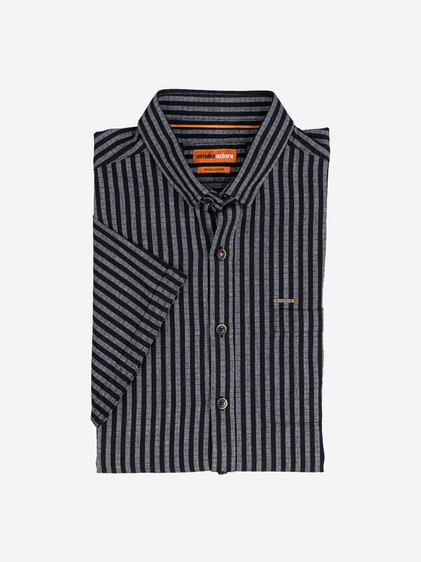 emilio adani Herren Kurzarm-Hemd gestreift schwarz regular Button Under emilio adani Herren Kurzarm-Hemd gestreift schwarz regular Button Under von emilio adani