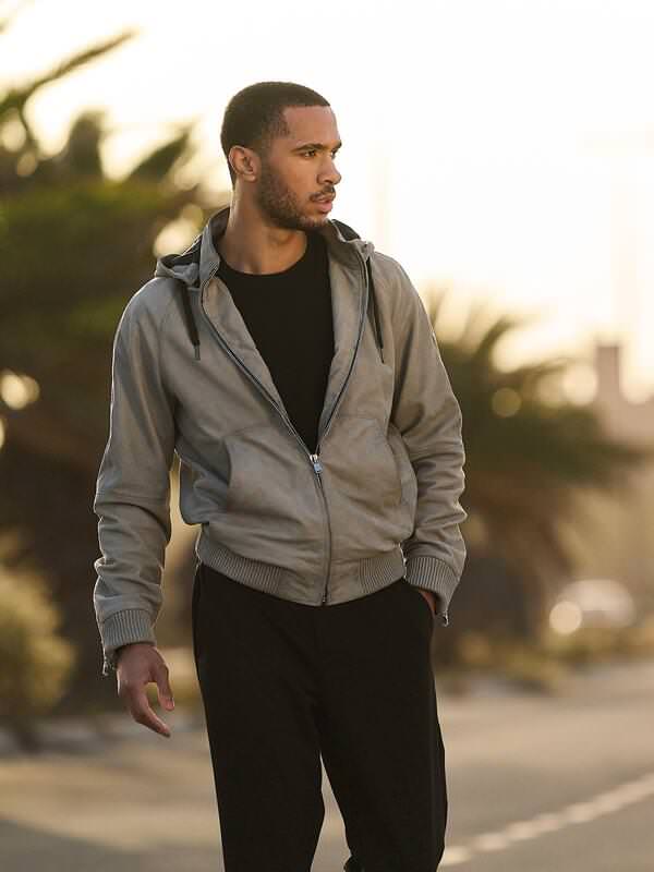 emilio adani Herren Lederjacke mit abnehmbarer Kapuze Beige regular uni von emilio adani