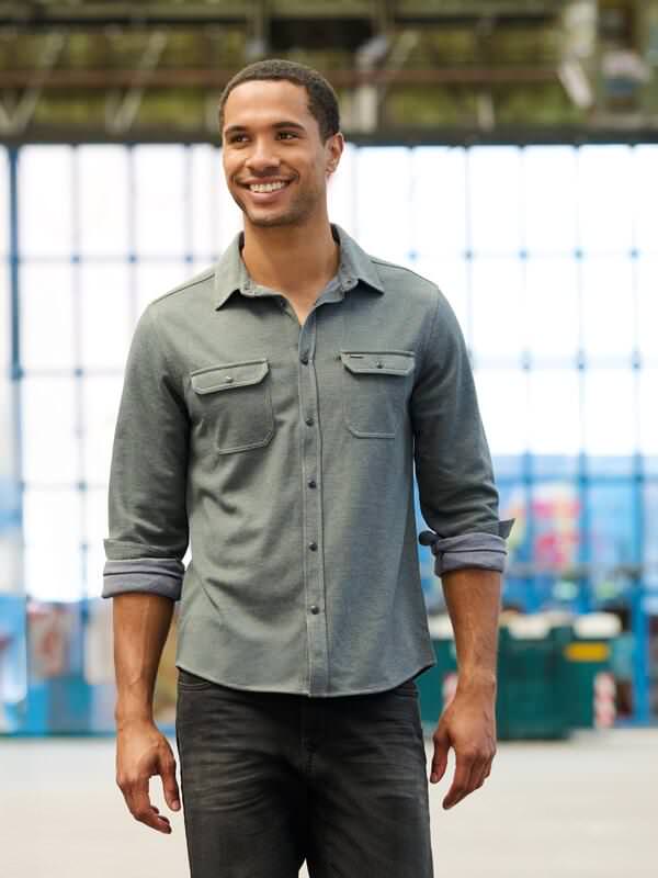 emilio adani Herren Langarm-Shirt mit Polokragen Grün slim fit uni Knopfleiste von emilio adani