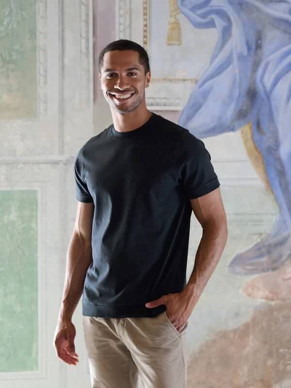 emilio adani Herren T-Shirt aus hochwertigem Garn Schwarz regular uni Rundhals von emilio adani